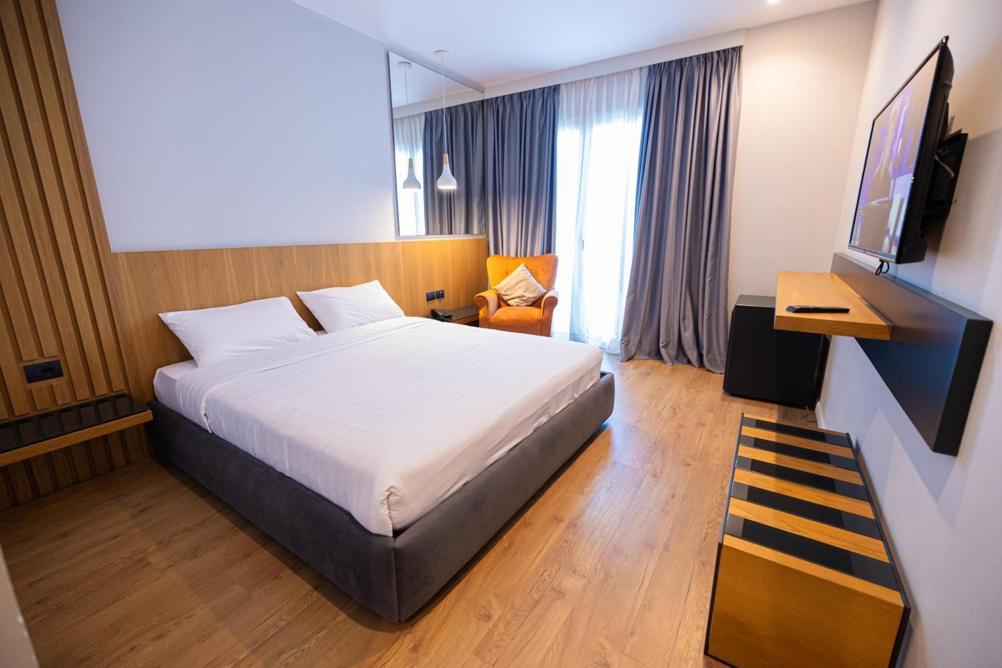 Duka Hotel วญอเรอ ภายนอก รูปภาพ