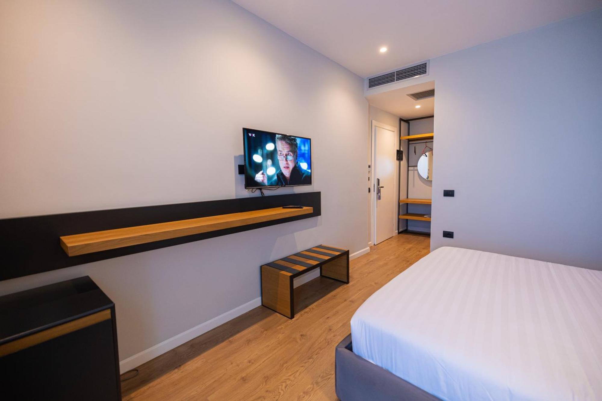 Duka Hotel วญอเรอ ภายนอก รูปภาพ