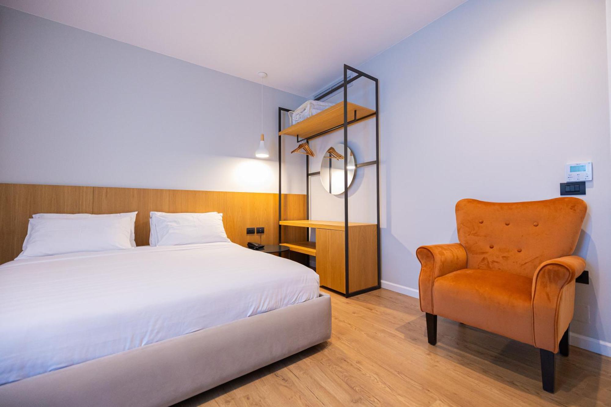 Duka Hotel วญอเรอ ภายนอก รูปภาพ