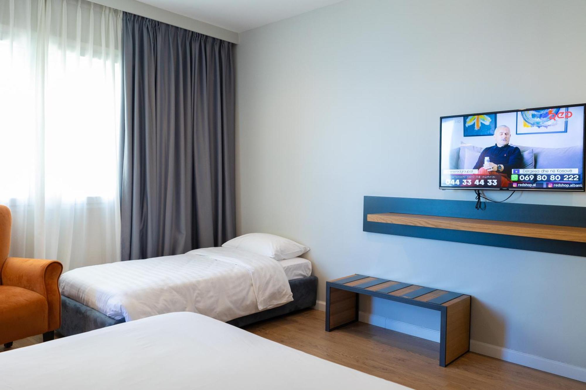 Duka Hotel วญอเรอ ภายนอก รูปภาพ